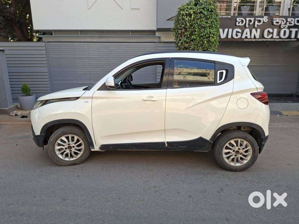 Mahindra Kuv 100 Mahindra-kuv-100-d75-k8, 2017, Diesel