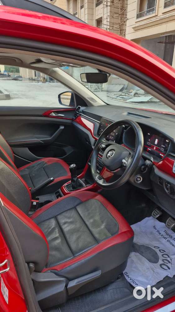 Skoda Kushaq Monte Carlo 1.0l Tsi Mt, 2022, Petrol
