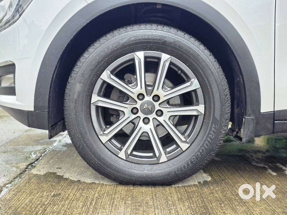 Mahindra Xuv700 2.2 Ax 7 Diesel At Luxury Pack Str, 2023, Diesel