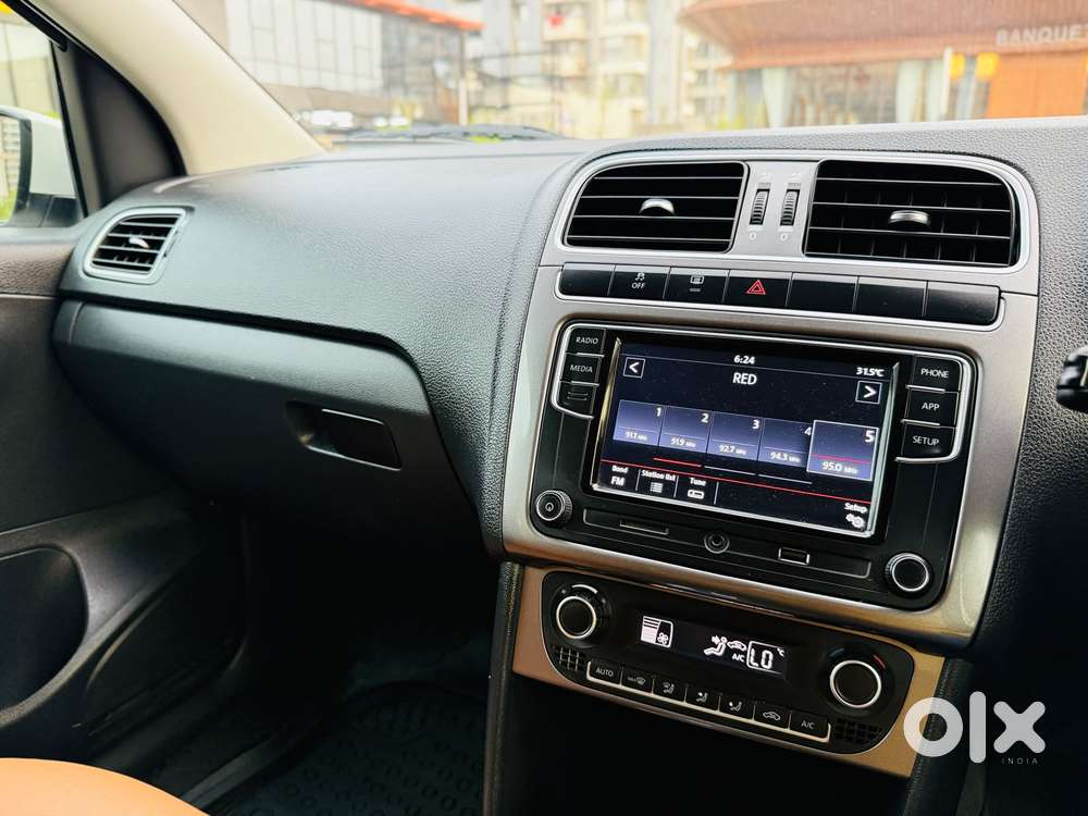 Volkswagen Polo 1.0 Highline Plus Tsi At, 2021, Petrol