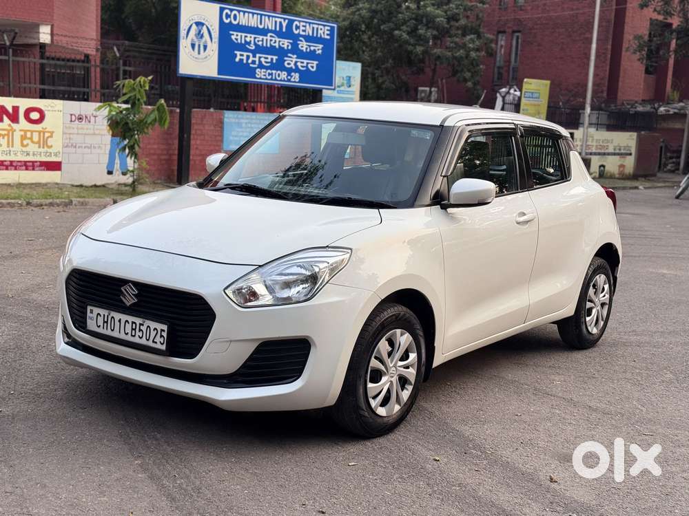 Maruti Suzuki Swift Vxi Optional, 2020, Petrol