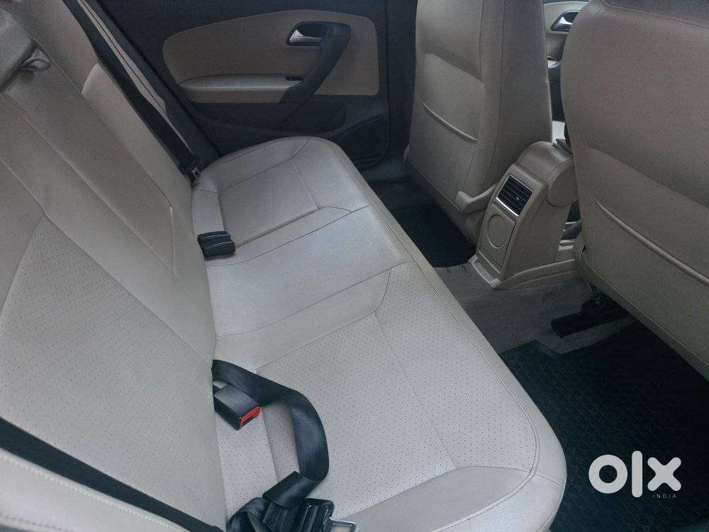 Volkswagen Vento Petrol Highline, 2015, Petrol