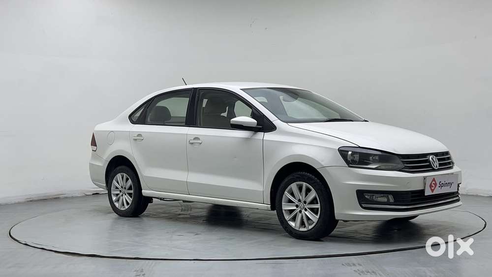 Volkswagen Vento 1.2 Tsi Highline At, 2016, Petrol