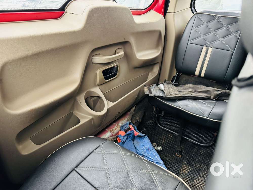 Mahindra Tuv 300 T10 Dual Tone, 2019, Diesel
