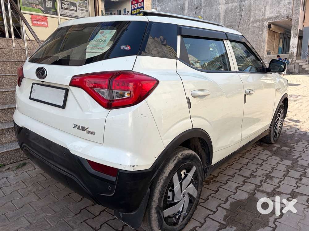 Mahindra Xuv300 Petrol 2021