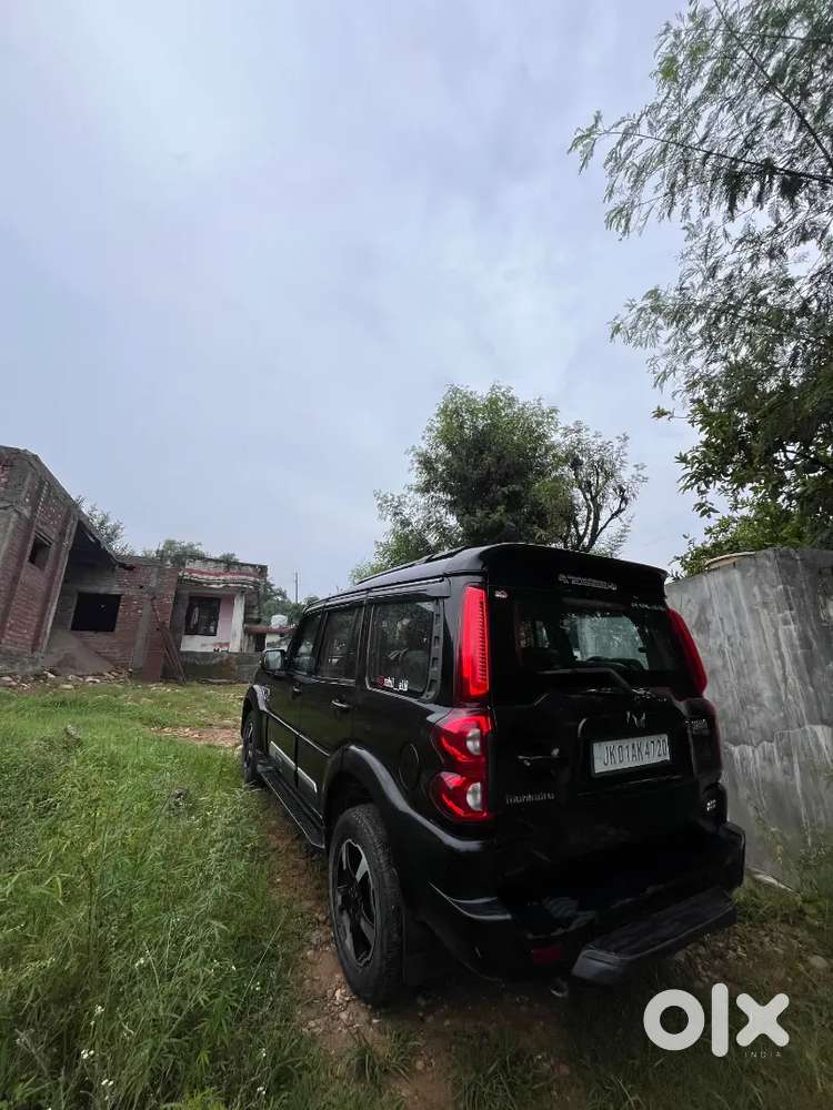 Mahindra Scorpio Classic 2019
