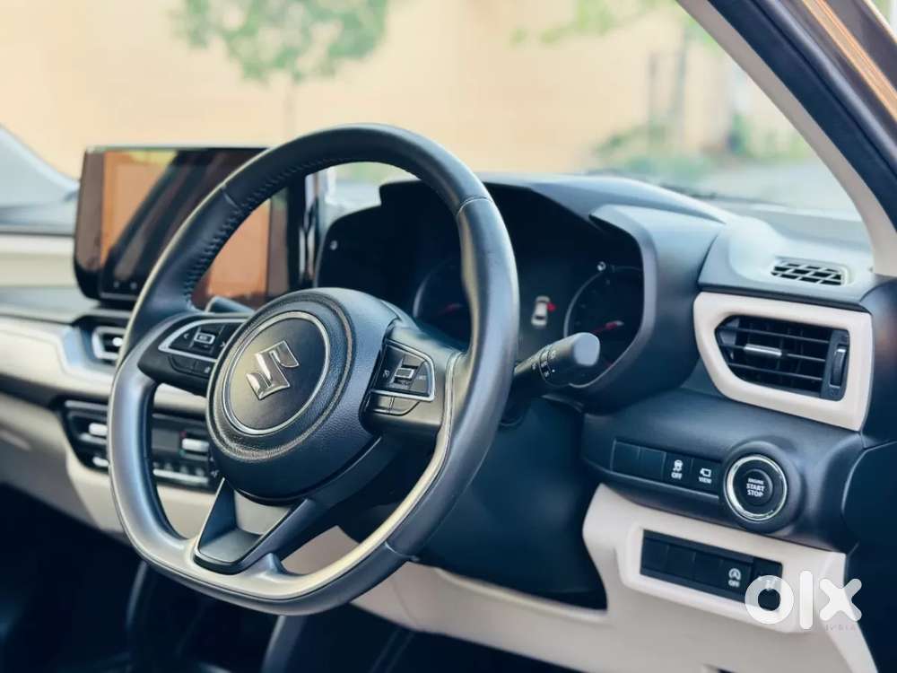Maruti Suzuki Dzire Zxi Ags, 2025, Petrol