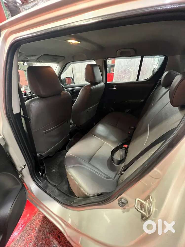 Swift Maruti Suzuki 2017. Show Room With Histry