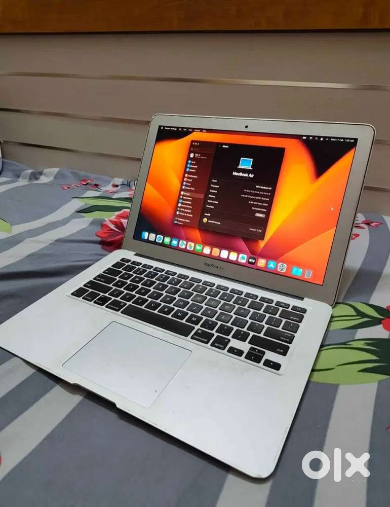 Macbook early 2014 ( neet and clean condition )