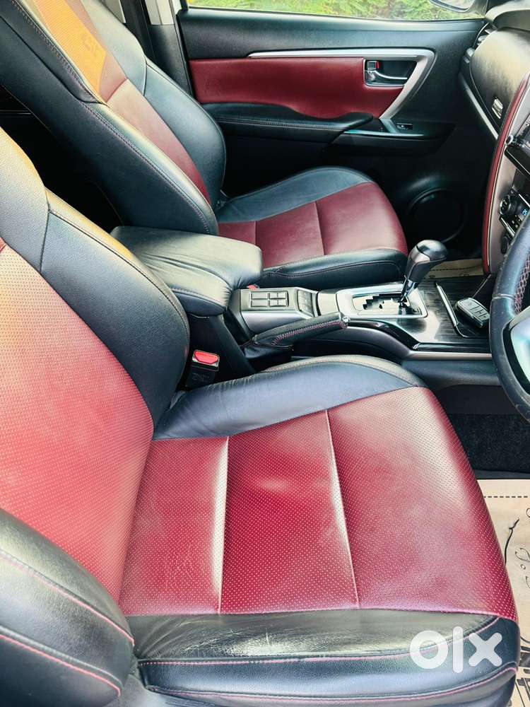 Toyota Fortuner Legender 2021 Diesel Mint Condition Vip Num   For Sale