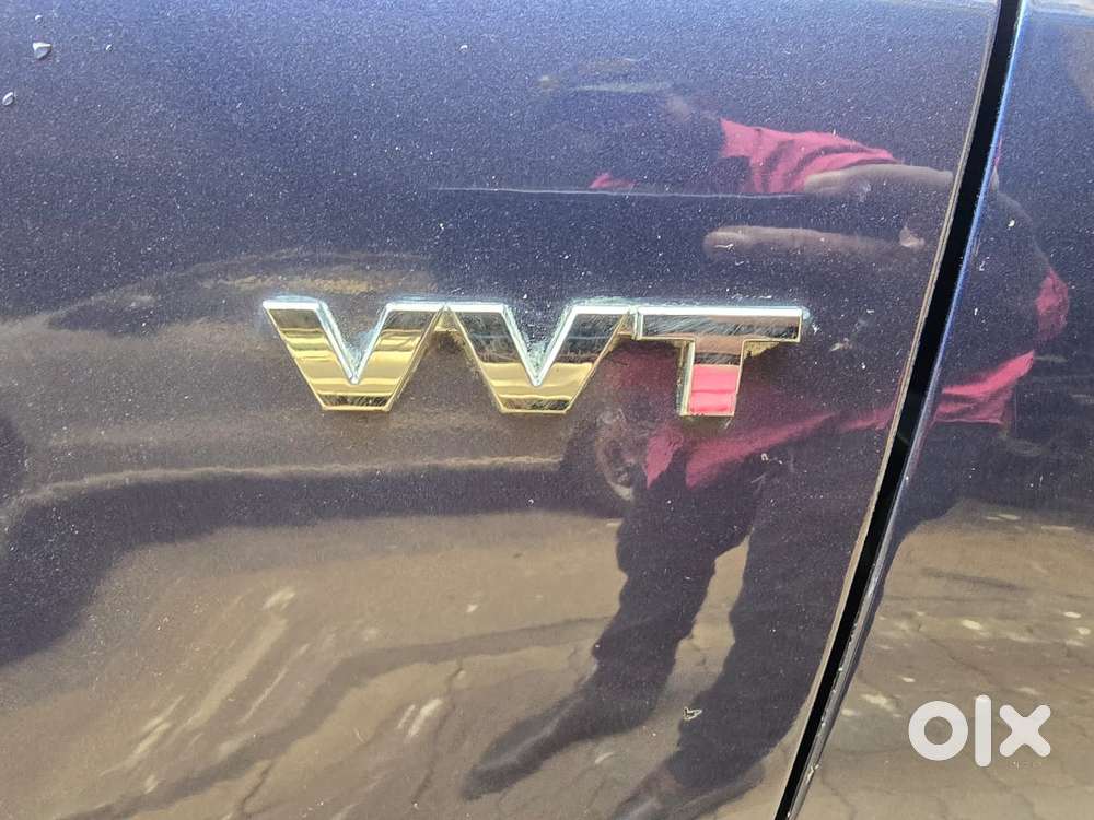 Maruti Suzuki Swift Dzire Amt Zxi Plus, 2017, Petrol