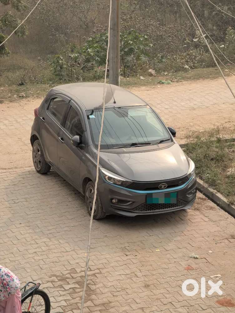 Tiago Ev Top Model With Complete Warranty Till 2028
