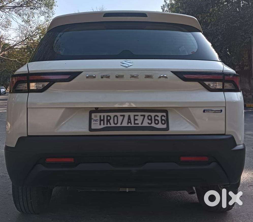 Maruti Suzuki Brezza 1.5 Vxi Smart Hybrid, 2022, Petrol