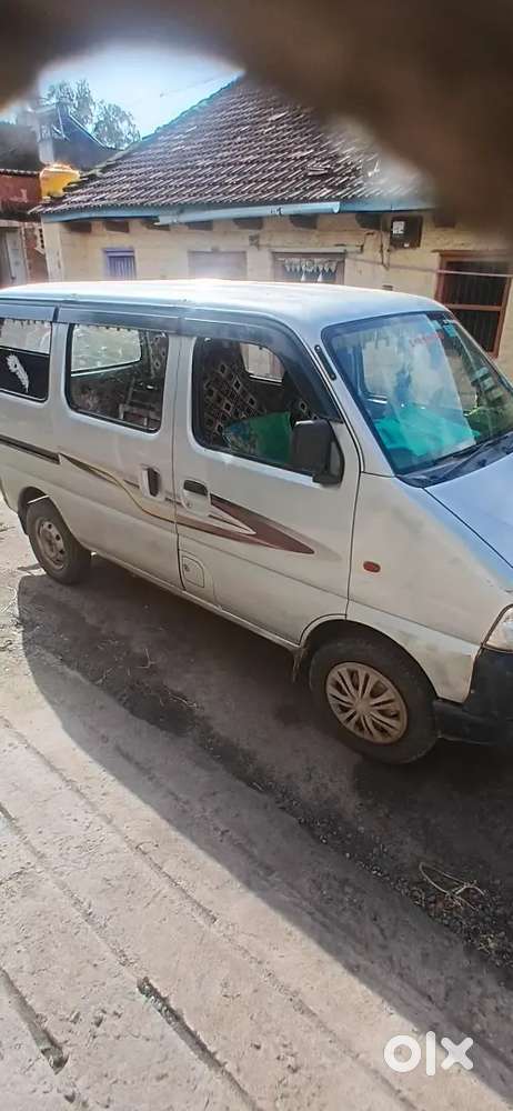 Maruti Suzuki Eeco 2011