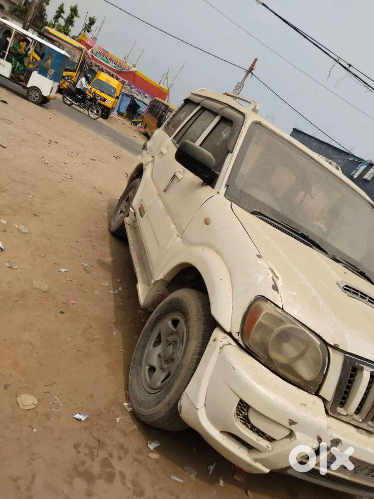 Mahindra Scorpio Classic 2011 Diesel 125785 Km Driven