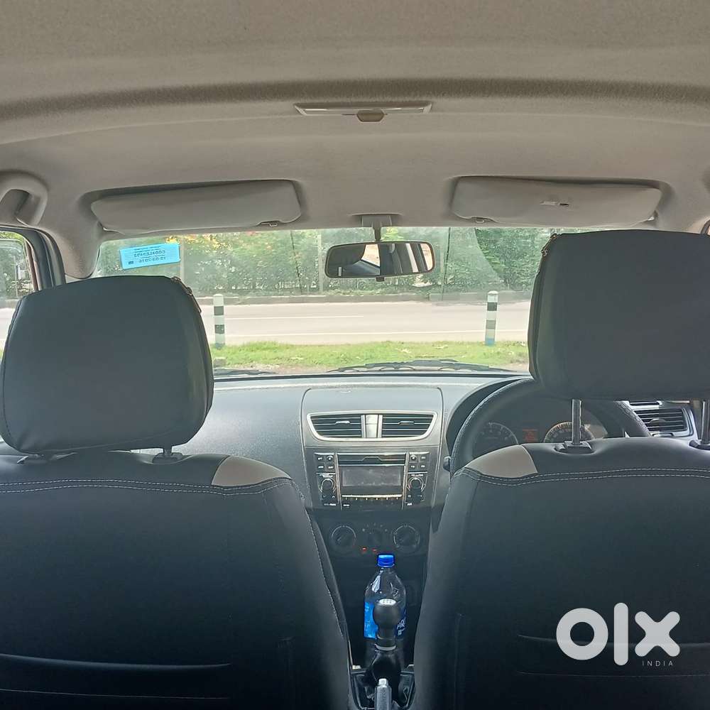 Maruti Suzuki Swift Vxi 1.2 Abs Bs-iv, 2016, Petrol