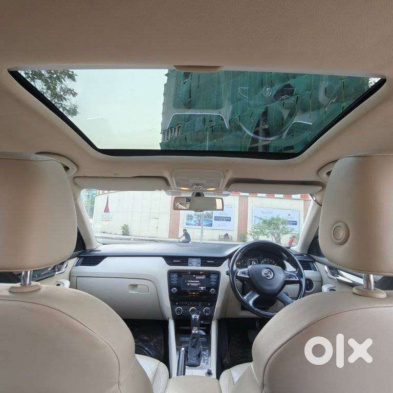Skoda Octavia Elegance 1.8 Tsi At, 2014, Petrol