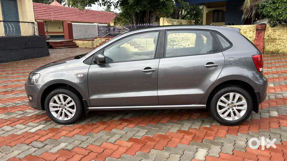 Volkswagen Polo Petrol Highline 1.2l, 2014, Petrol