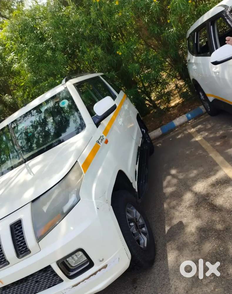Mahindra Tuv 300 2018 Diesel Well Maintained