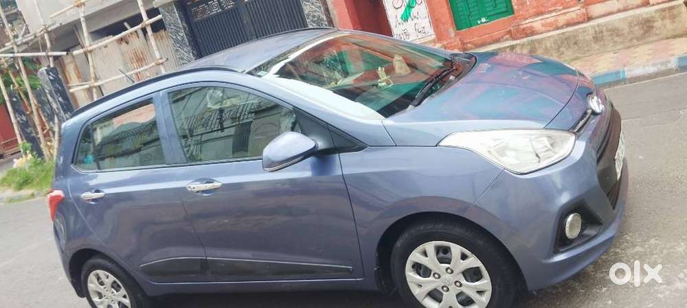 Hyundai Grand I10 2013-2016 Crdi Sportz, 2014, Petrol