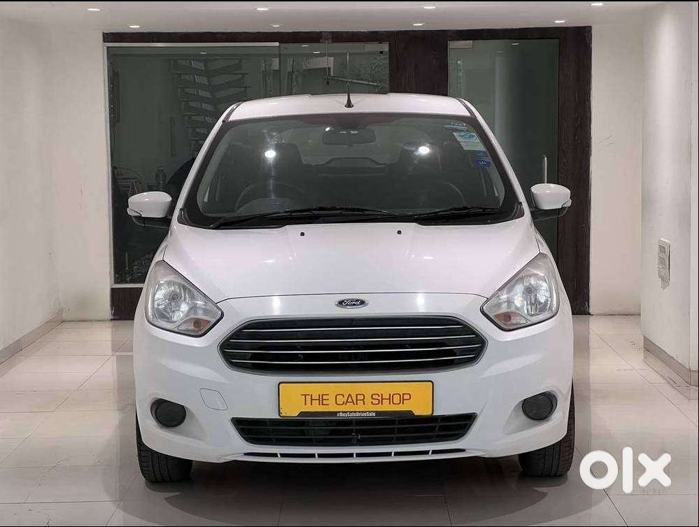 Ford Figo 1.2p Trend Mt, 2015, Petrol