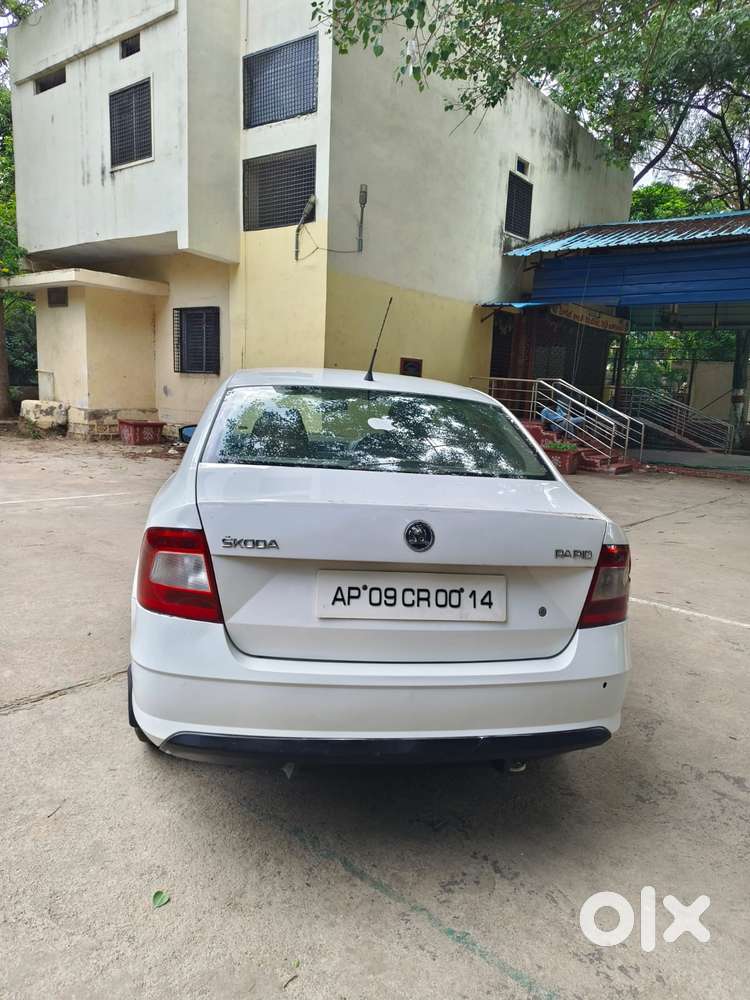 Skoda Rapid 1.5 Tdi Elegance, 2013, Diesel