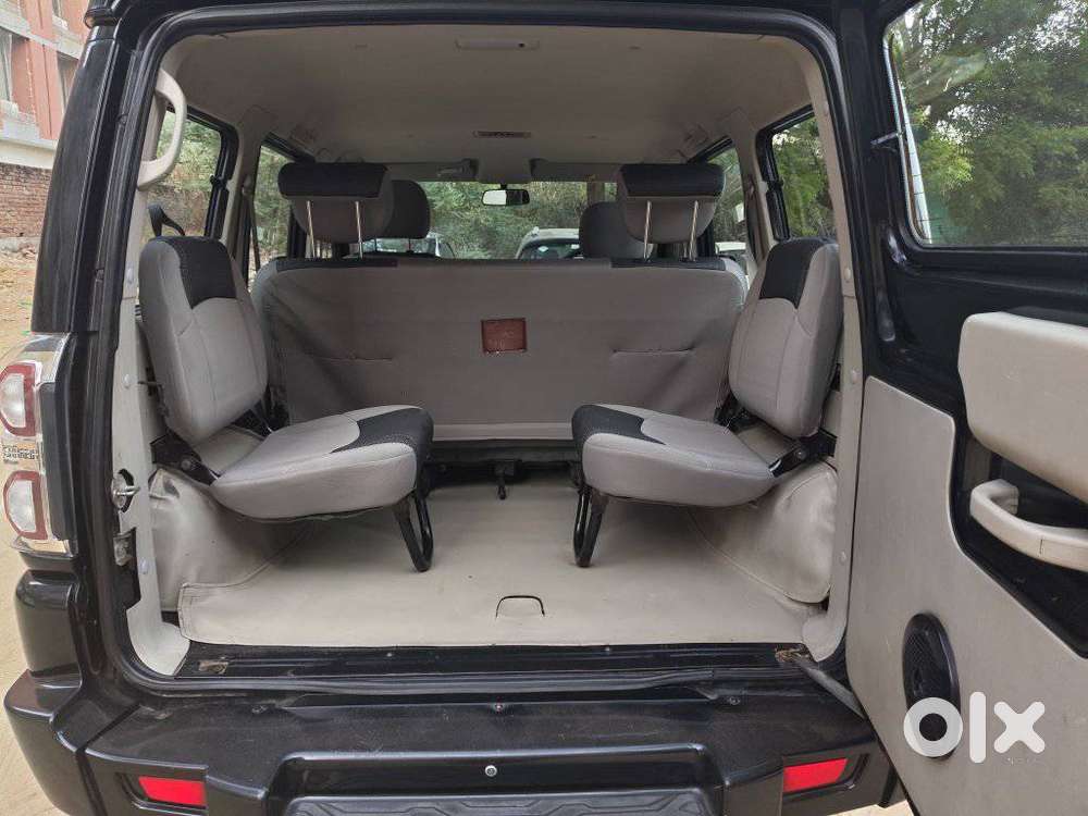 Mahindra Scorpio S6 Plus, 2017, Diesel