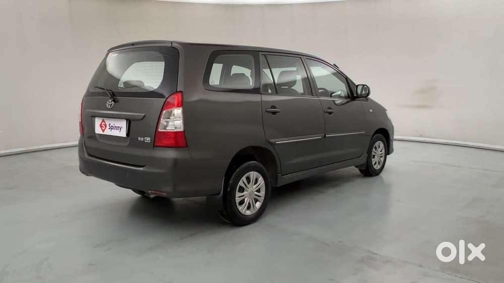 Toyota Innova 2.5 Gx (diesel) 8 Seater Bs Iv, 2013, Diesel