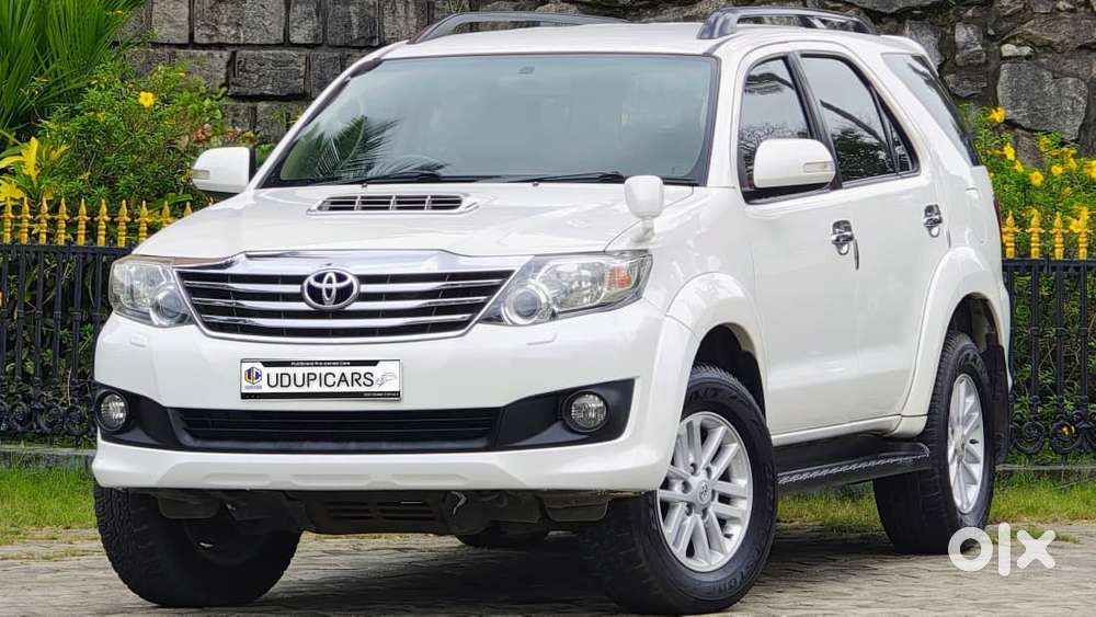 Toyota Fortuner 3.0 4x4 Manual, 2014, Diesel
