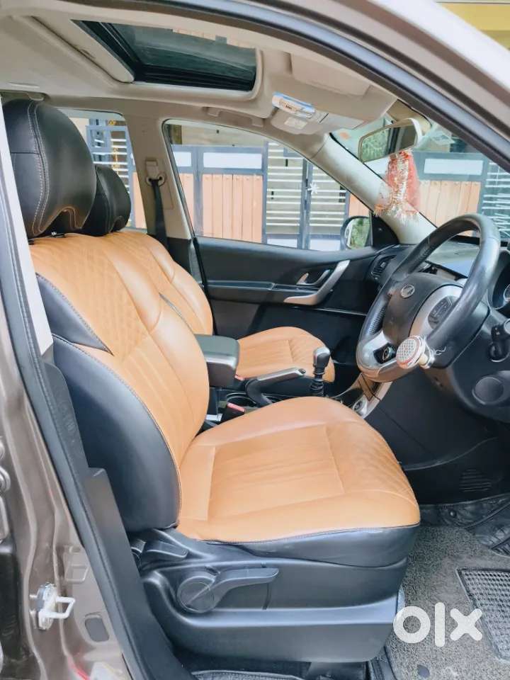 Mahindra Xuv500 W9 1.99, 2019, Diesel