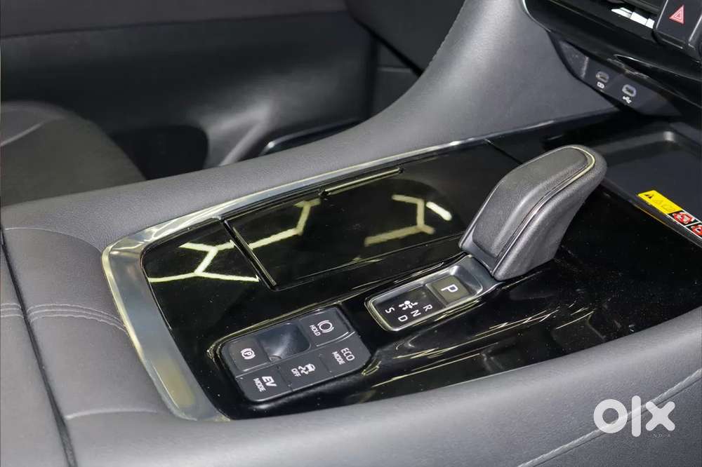 Toyota Vellfire Vip &ndash; Executive Lounge, 2024, Petrol
