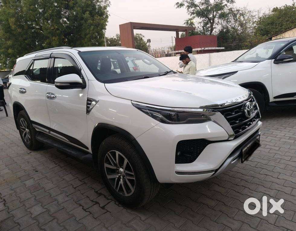 Toyota Fortuner 4x4 At 2.8 Diesel, 2018, Diesel