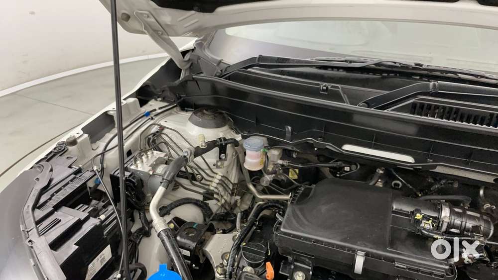 Maruti Suzuki Vitara Brezza 1.5 Zxi, 2022, Petrol