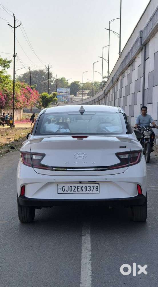 Hyundai Aura Sx 1.2 Cng, 2025, Cng & Hybrids