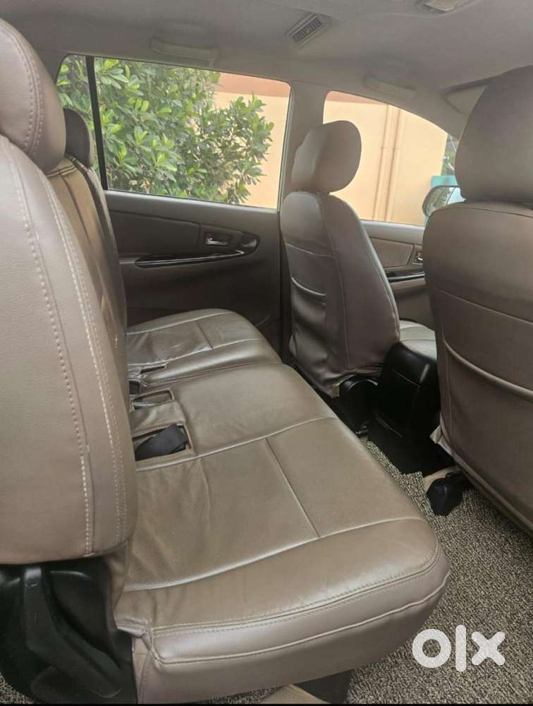 Toyota Innova 2.5 Vx 8 Str, 2015, Diesel