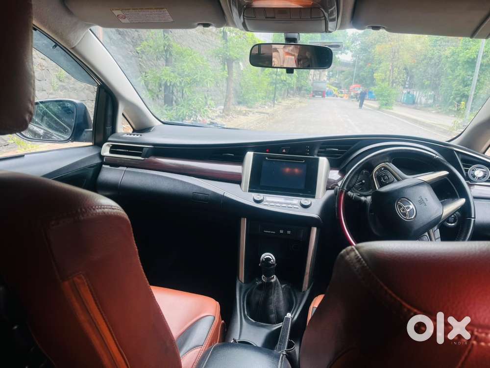 Toyota Innova Crysta 2.4 2016 Diesel Manual