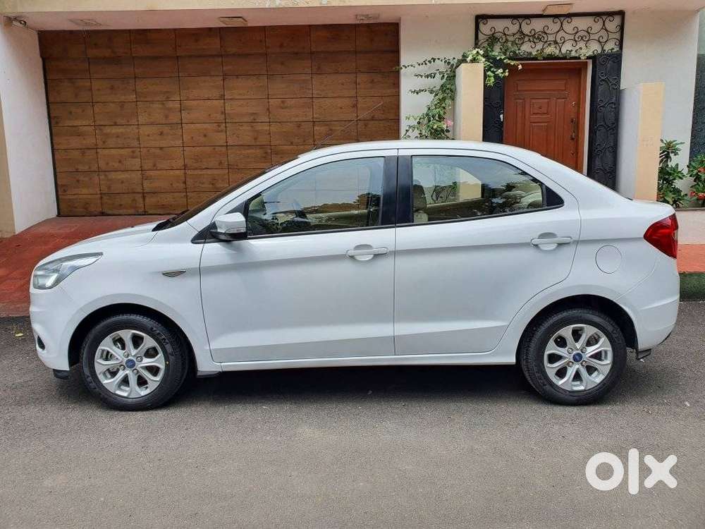 Ford Figo Aspire Titanium Plus At Petrol, 2015, Petrol