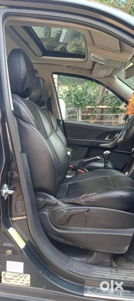 Mahindra Xuv500 W9, 2021, Diesel