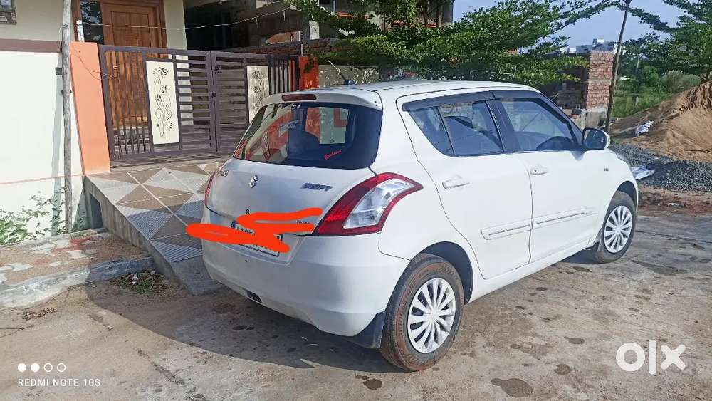 Maruti Suzuki Swift 2011 Diesel 130000 Km Driven