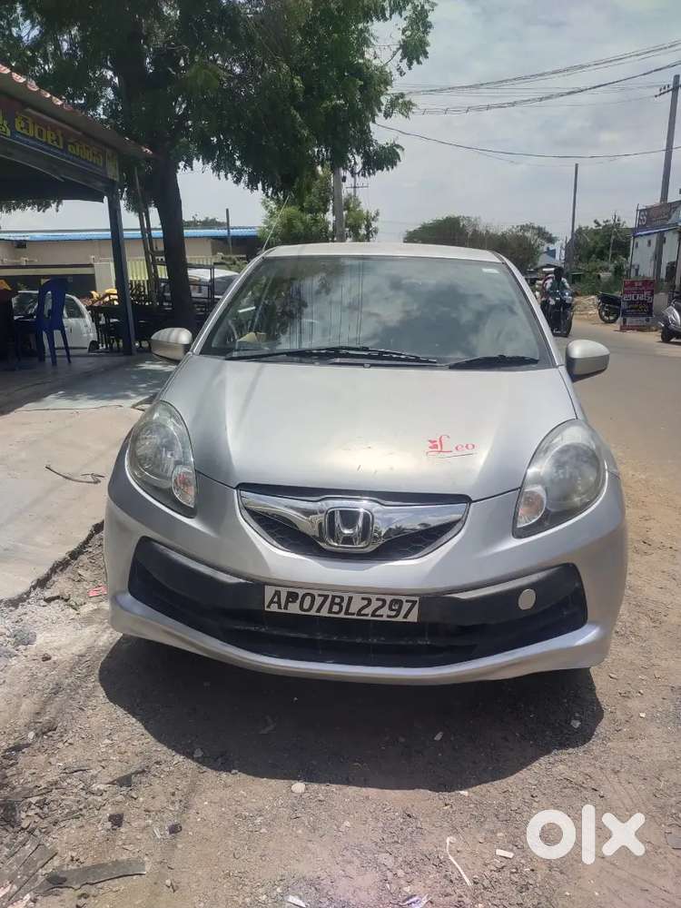 Honda Brio 2012