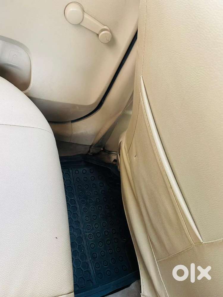 Maruti Suzuki Swift Dzire 2015 Cng & Hybrids 270000 Km Driven