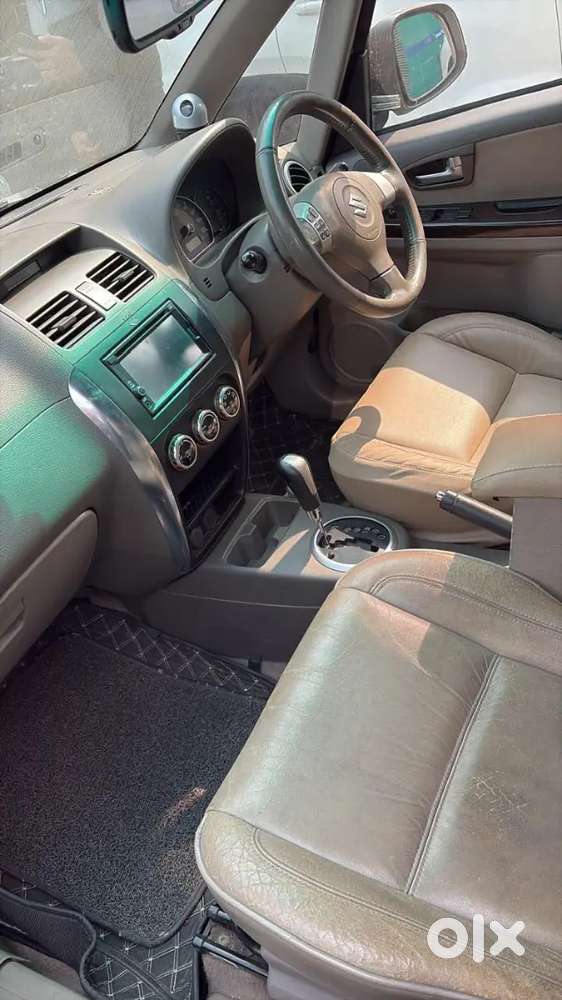 2012 मॉडल Sx4 Zxi Top Variant बिक्री के लिए।