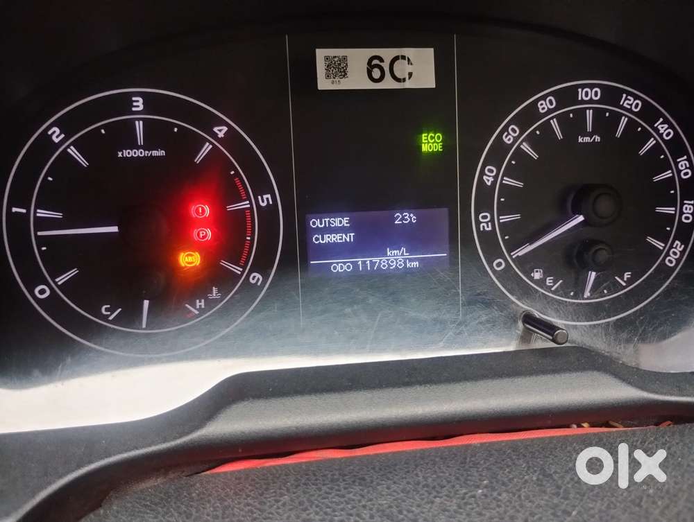 Toyota Innova Crysta