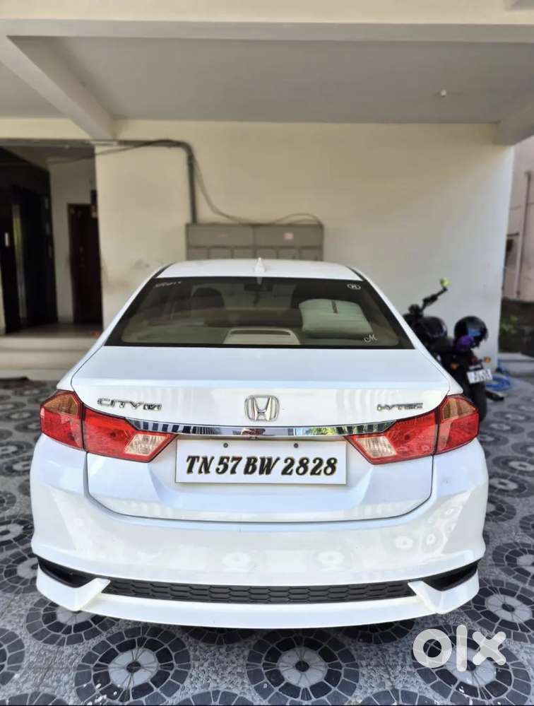 Honda City 2018 Cng & Hybrids Well Maintained. Fancy Registration No