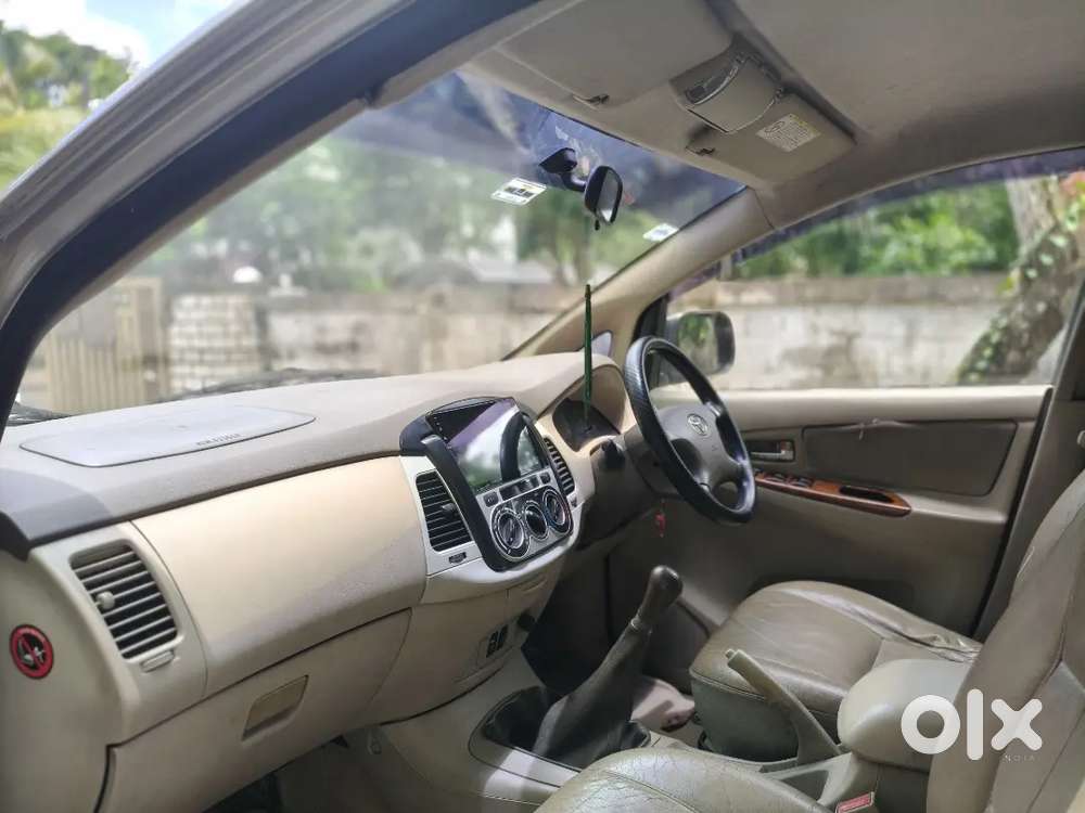 Toyota Innova 2.5 V 2008