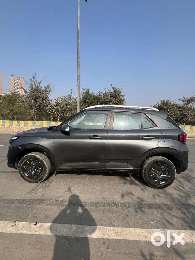 Hyundai Venue 1.2 Kappa Mt S(o) In Brand New Condition