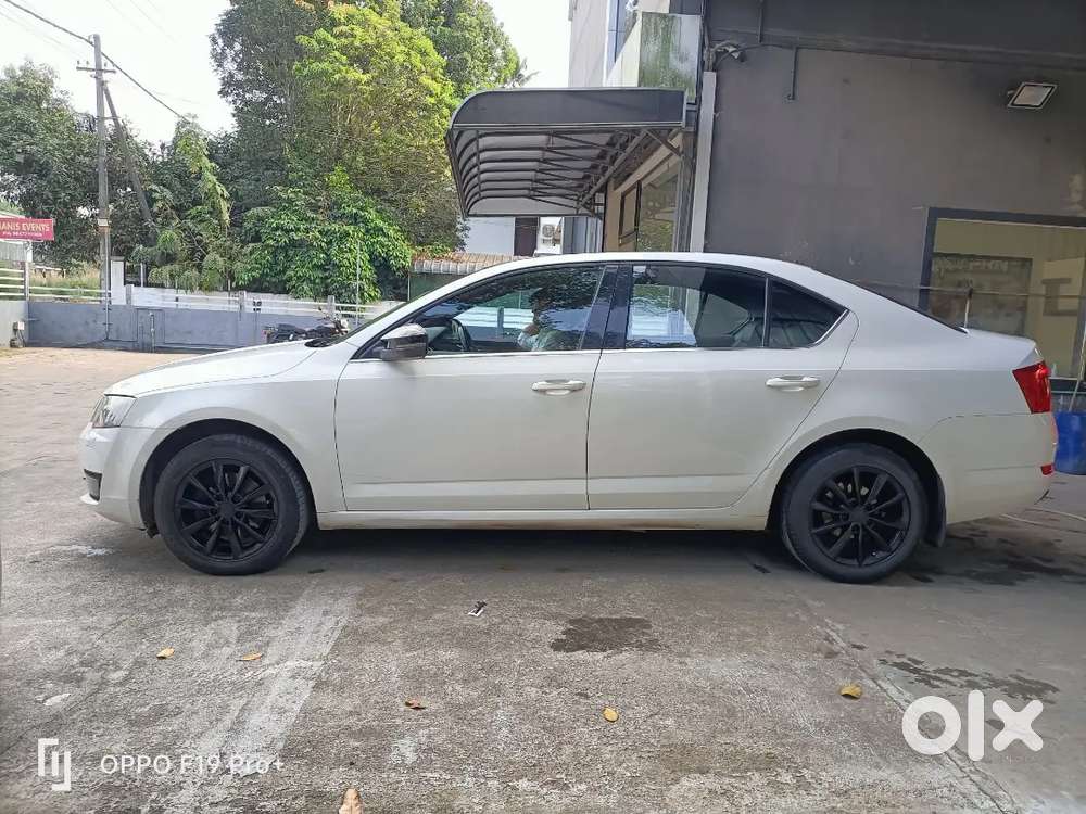 Skoda Octavia Elegance 2015 Automatic Diesel