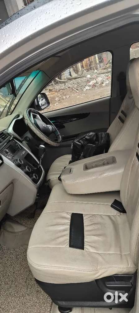 Mahindra Kuv100 Nxt 2016 Diesel 97000 Km Driven