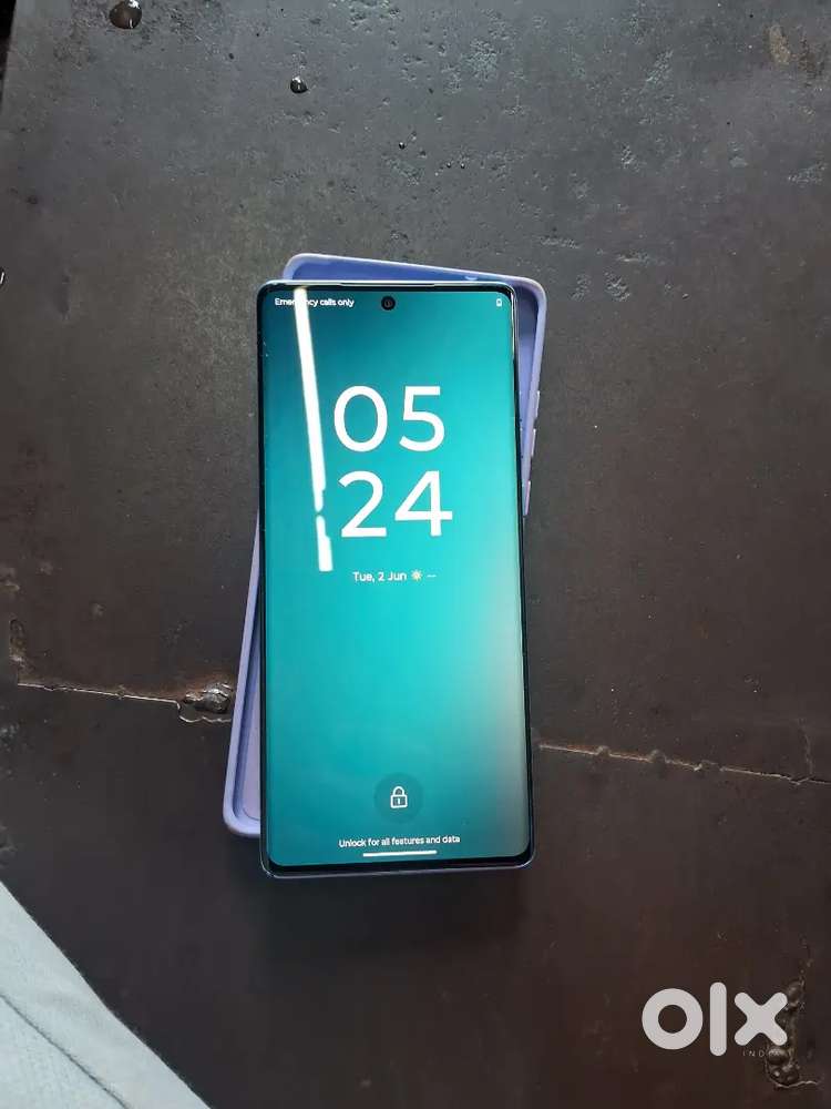 Motorola g96 5g new phone bettery pickup 2 din