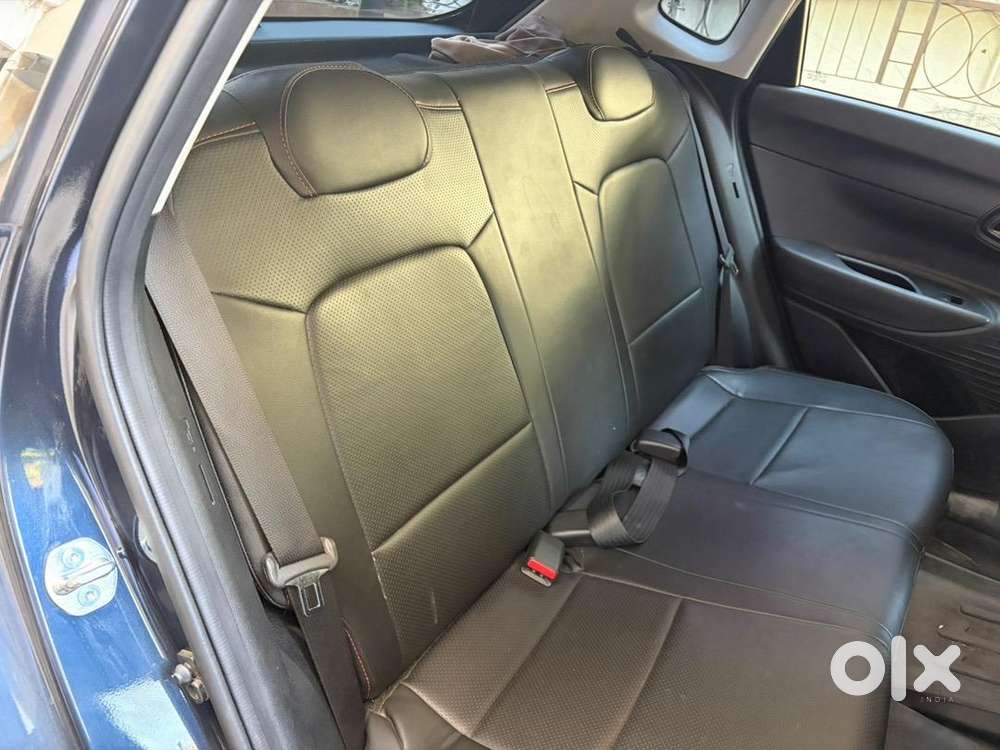 Hyundai I20 Sportz Ivt Petrol 2023 Automatic